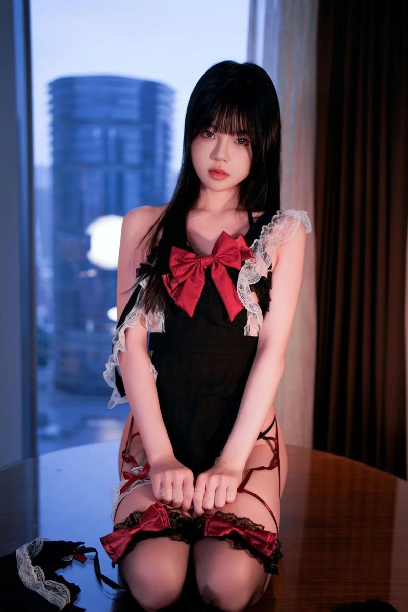 %title插图%num桜桃喵新作《蝴蝶结》:红黑蕾丝与极致纯欲的碰撞,这波安利老司机必入!